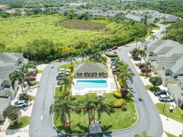 $2,000 | 400 Trotter Lane, Unit 102, Melbourne, FL 32940