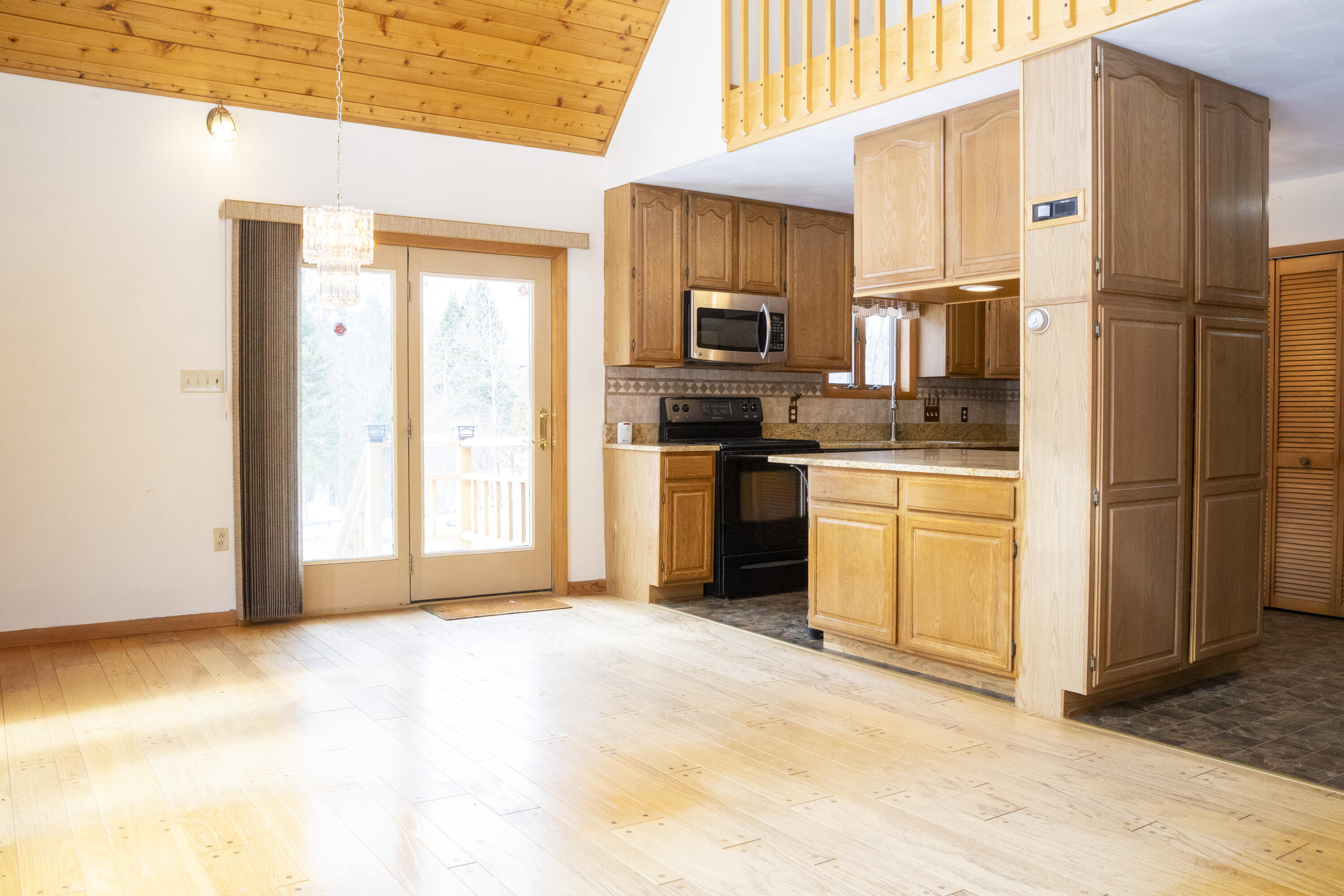 896 Standish Road Saranac, NY 12981 - Photo 8 of 33 Dining