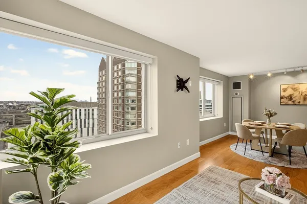 $1,099,900 | 8-12 Museum Way, Unit 1902, Cambridge, MA 02141