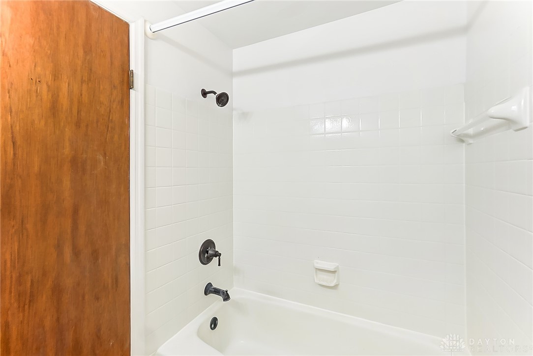 302 Sweet Potato Ridge Road Englewood, OH 45322 - Photo 17 of 24 Gallery Image 17