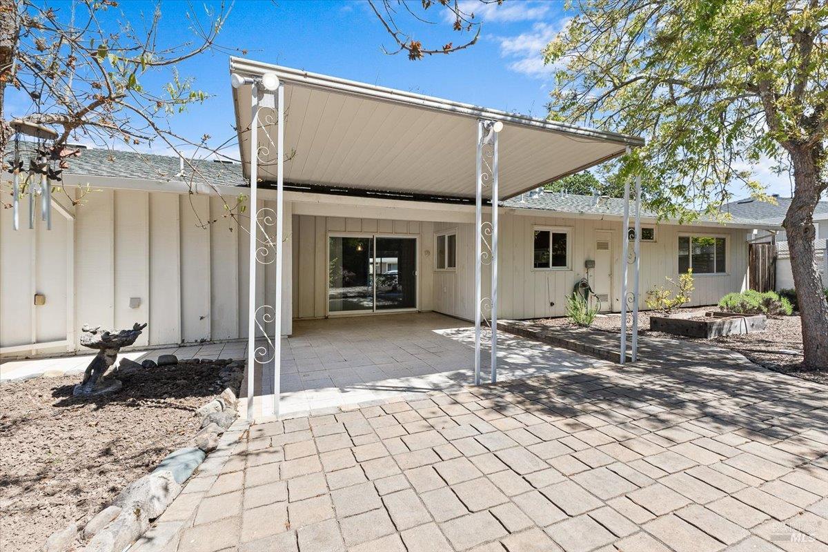417 Deerfield Circle Santa Rosa, CA 95409 - Photo 31 of 48