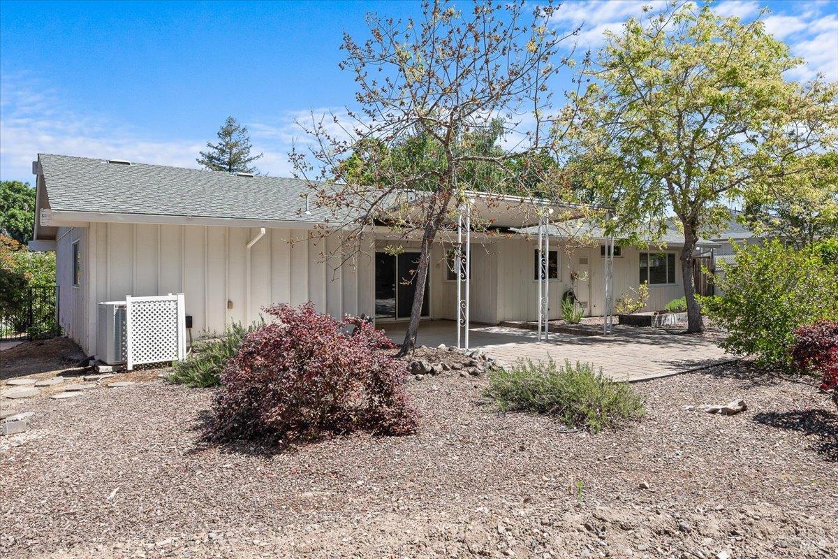417 Deerfield Circle Santa Rosa, CA 95409 - Photo 32 of 48