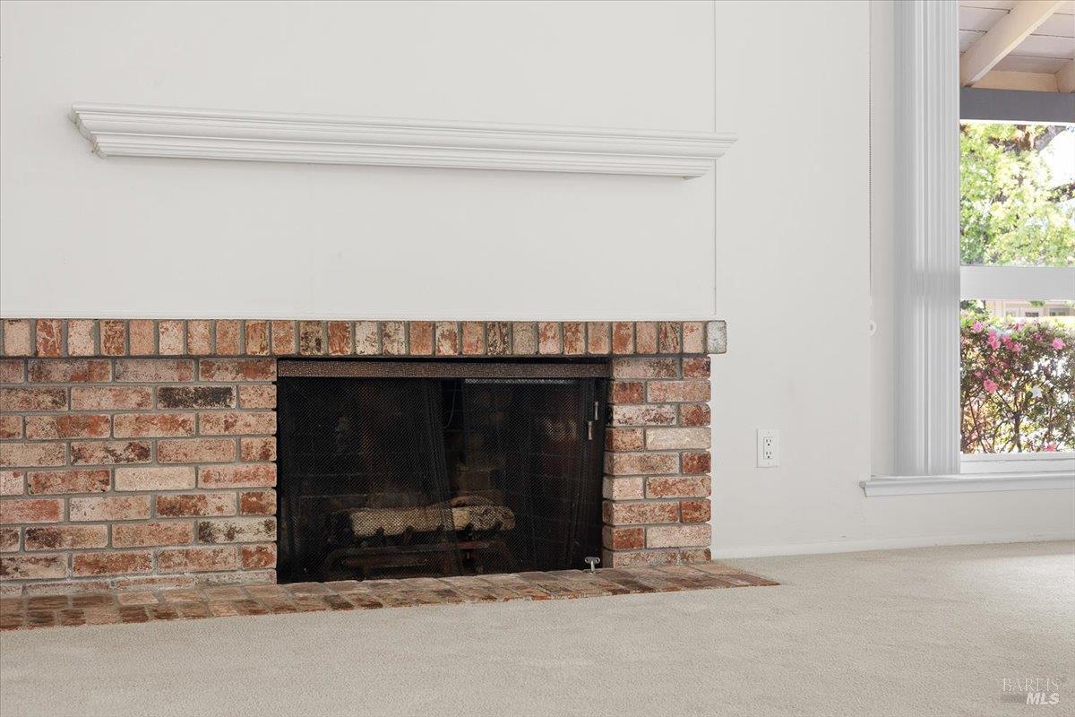 417 Deerfield Circle Santa Rosa, CA 95409 - Photo 10 of 48