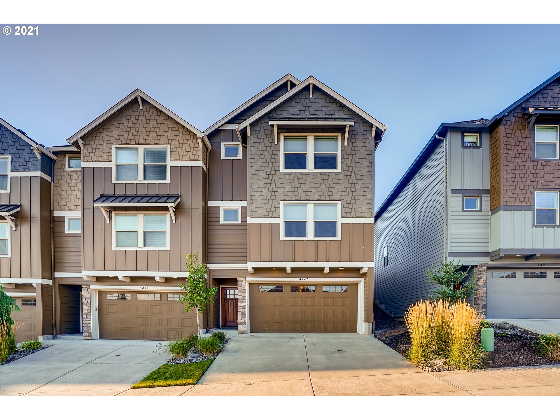 4247 Northwest Sage Loop Camas, WA 98607 - Photo 2 of 32 Gallery Image 2