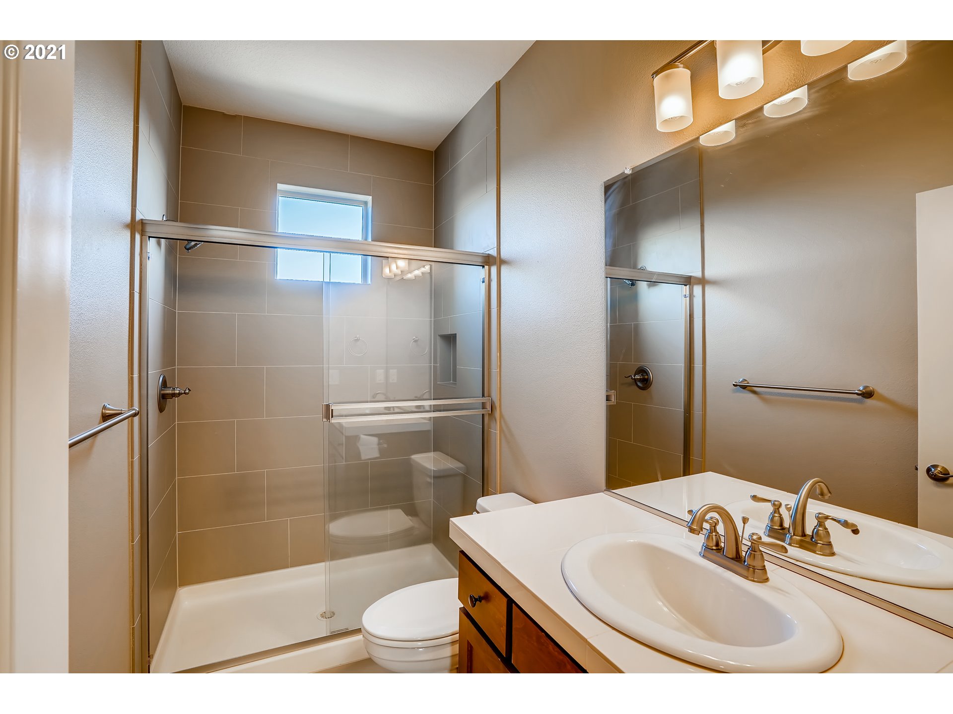 4247 Northwest Sage Loop Camas, WA 98607 - Photo 14 of 32 Gallery Image 14