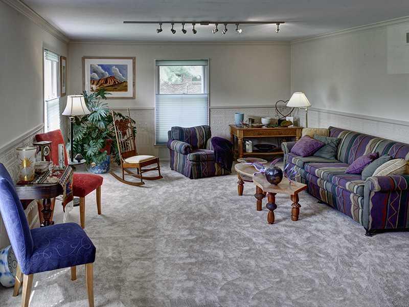 6232 Welham Road Indianapolis, IN 46220 - Photo 4 of 24 Gallery Image 4