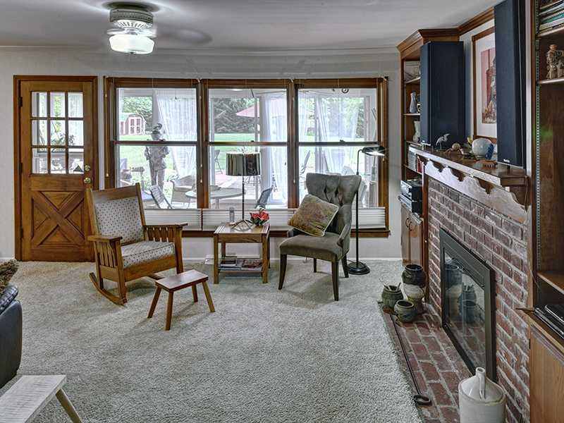 6232 Welham Road Indianapolis, IN 46220 - Photo 6 of 24 Gallery Image 6