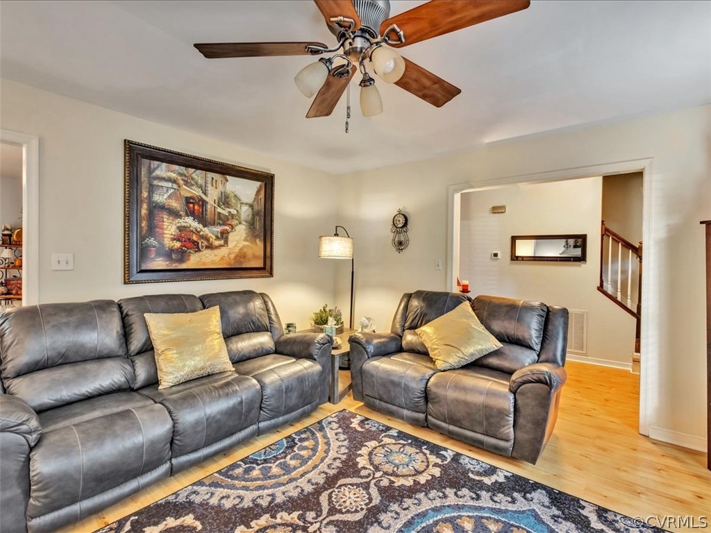5612 Chatmoss Road Midlothian, VA 23112 - Photo 5 of 23