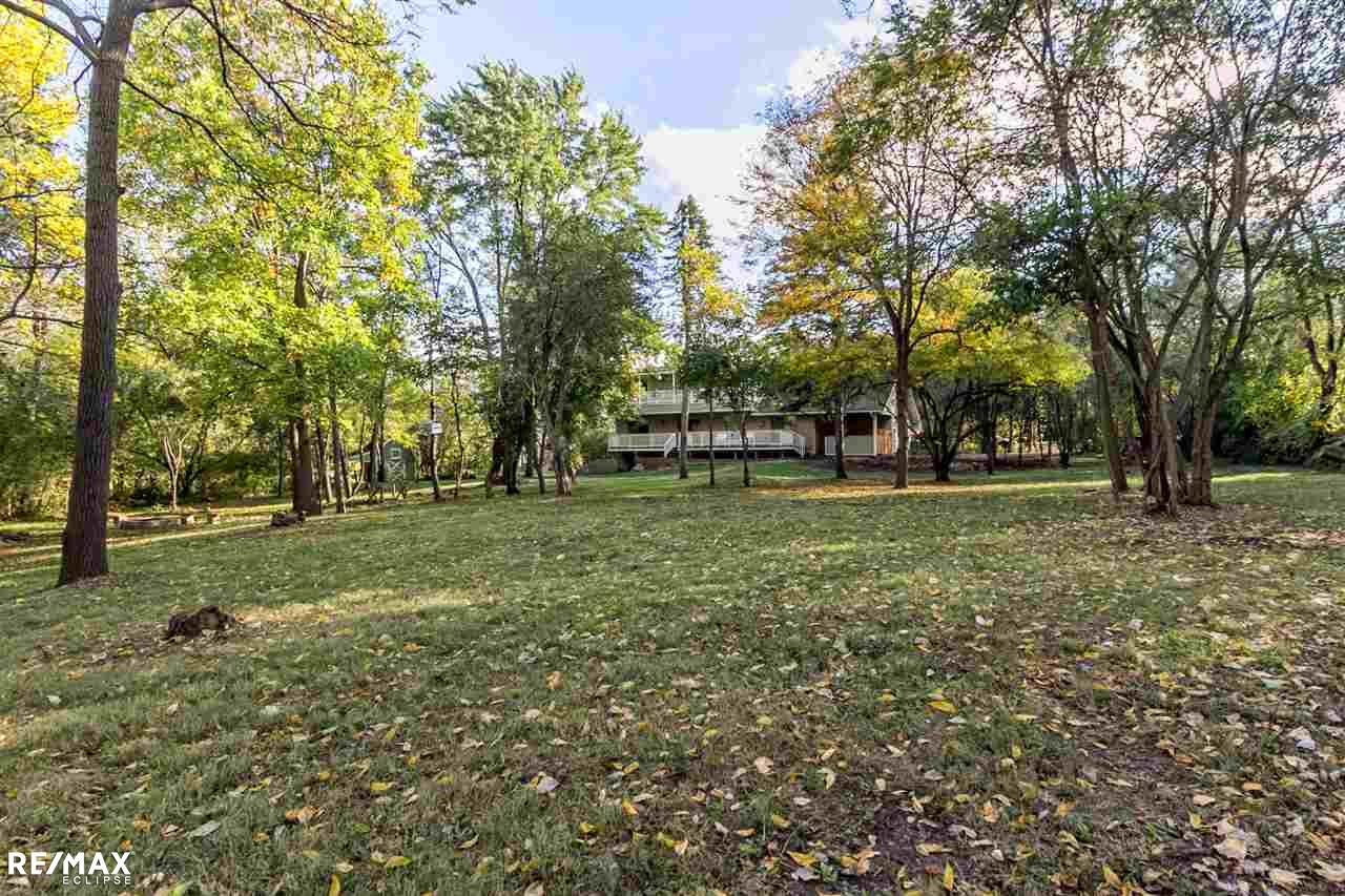 156 Shadywood Road Rochester, MI 48307 - Photo 37 of 43 31362934-36.JPG