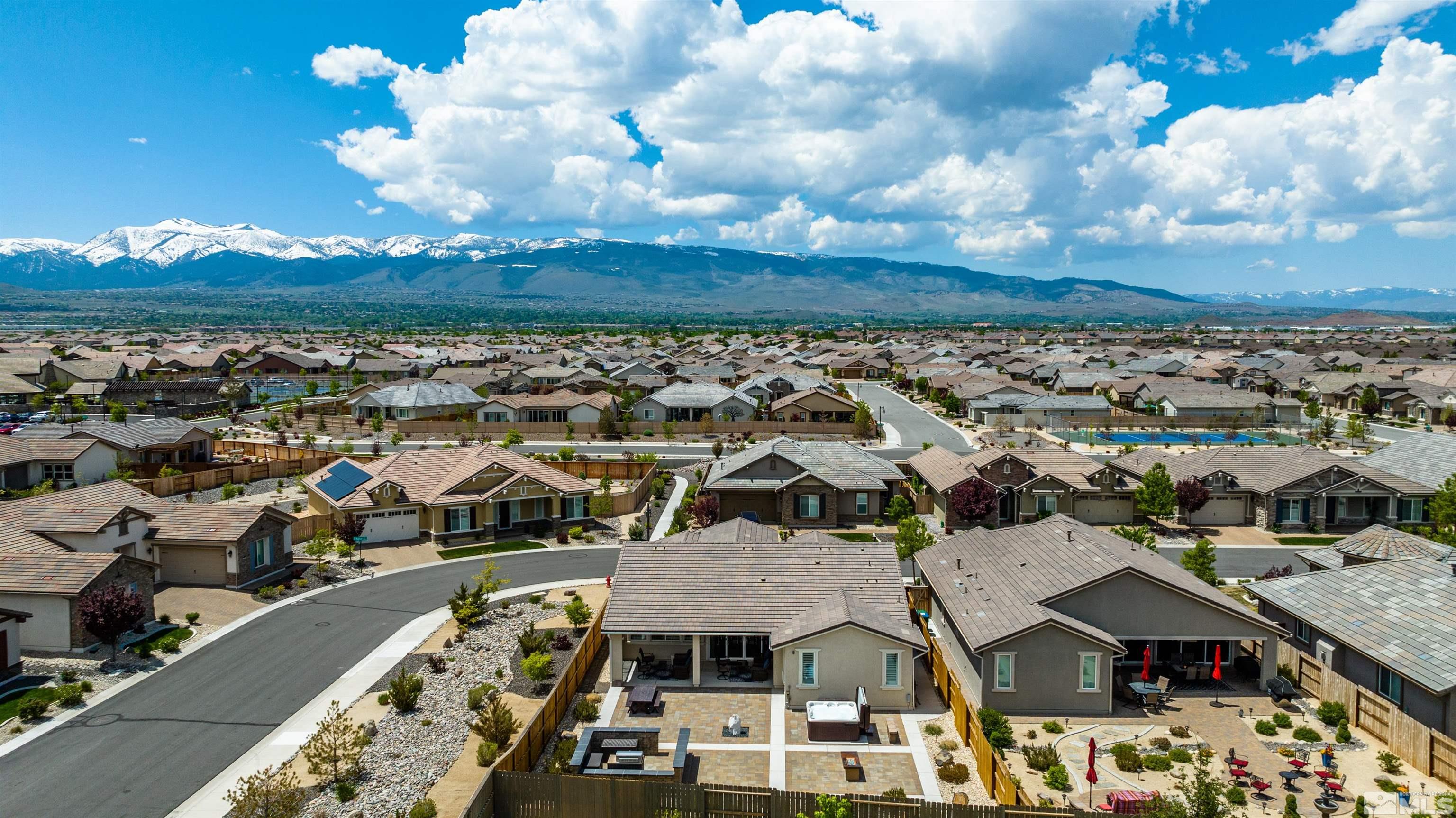 9860 Nahar Lane Reno, NV 89521 - Photo 33 of 40 an aerial view of multiple house