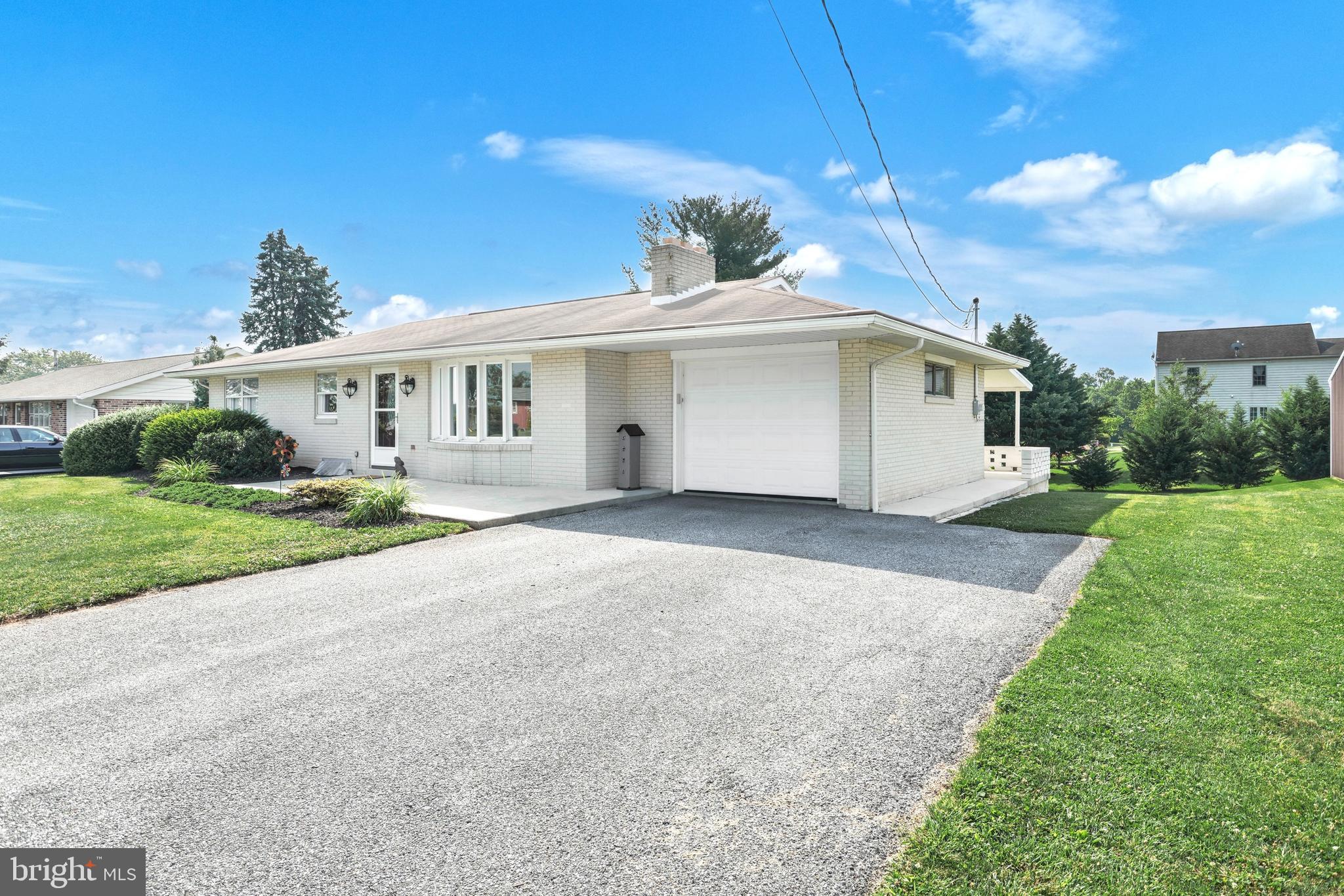 1580 Church Road York, PA 17408 - Photo 2 of 28