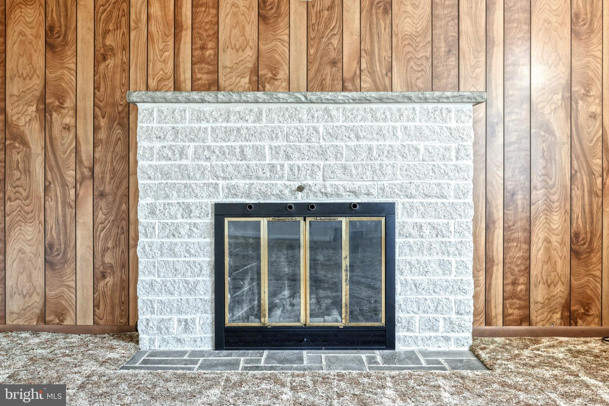 1580 Church Road York, PA 17408 - Photo 8 of 28 Wood burning with heatilator system