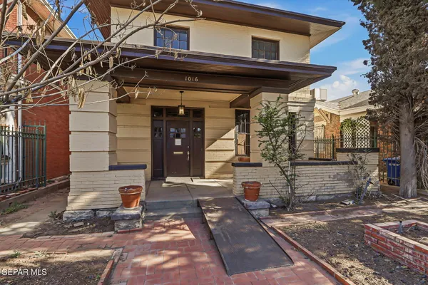 $300,000 | 1016 East Rio Grande Avenue, Unit 3, El Paso, TX 79902