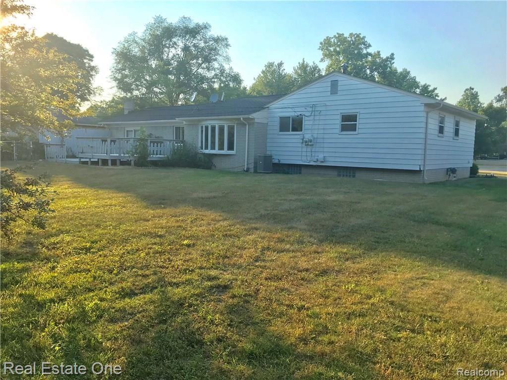 32461 West 13 Mile Road Farmington Hills, MI 48334 - Photo 3 of 22