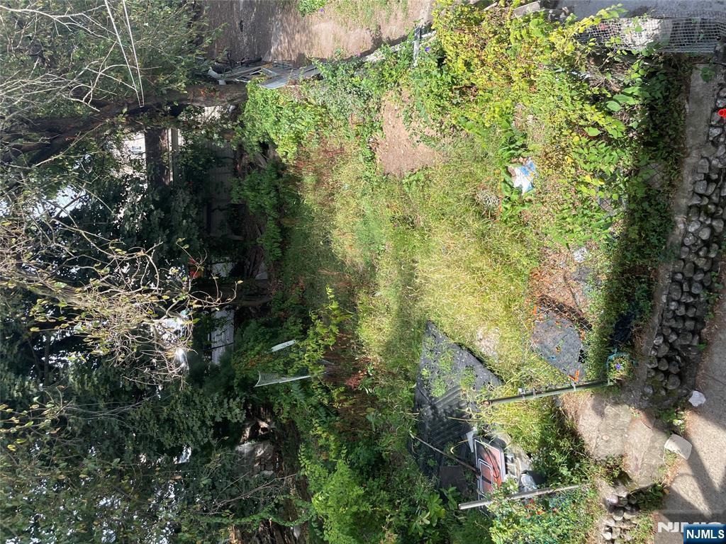 63 Front Street Paterson, NJ 07522 - Photo 8 of 17