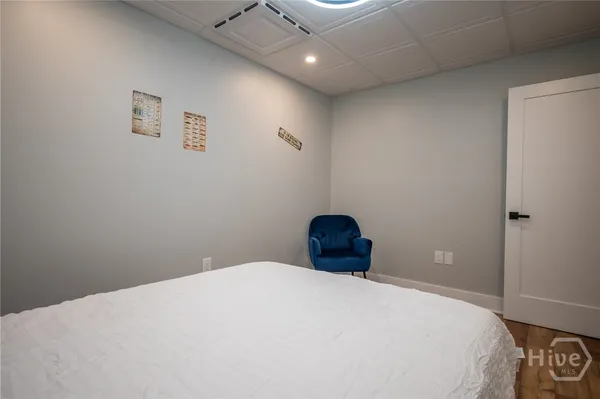 $998,000 | 250 Harbor Heights Circle, Lavonia, GA 30553