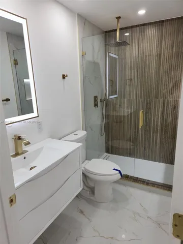 $649,900 | 18450 Northwest 56th Place, Miami Gardens, FL 33055