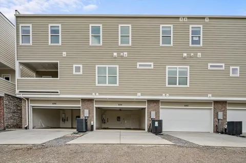 $479,900 | 604 Summit Trail, Nashville, TN 37207