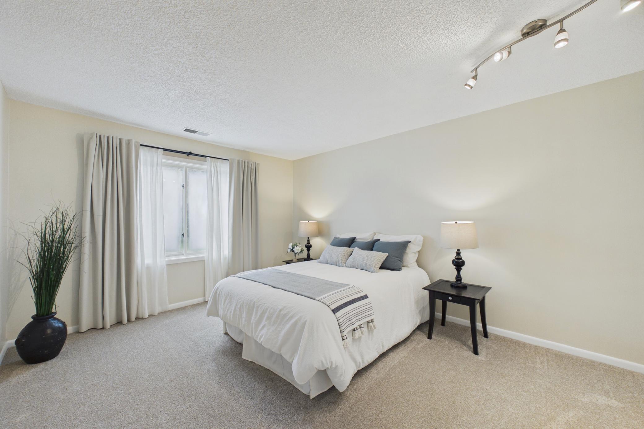 760 County Rd F West, Unit 702 Shoreview, MN 55126 - Photo 9 of 21
