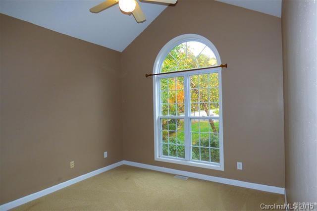 4912 Rio De Luna Hickory, NC 28601 - Photo 14 of 24 Gallery Image 14