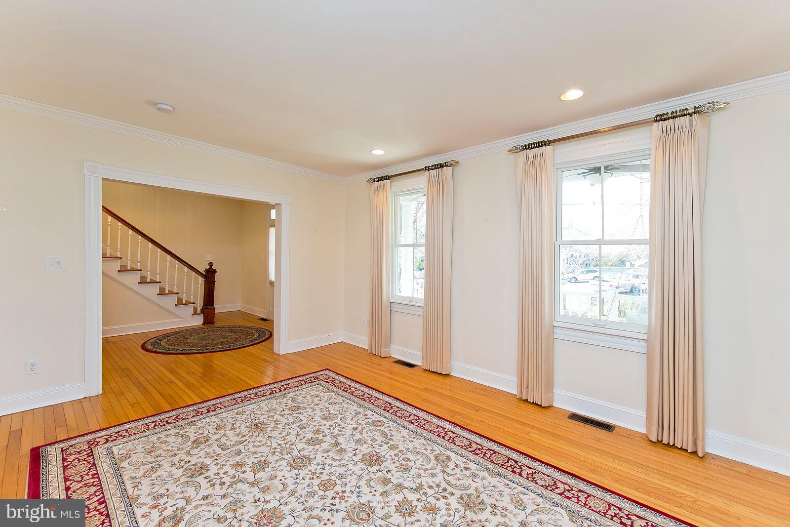 8 Cunningham Lane Boyce, VA 22620 - Photo 11 of 35 Living room looking towards foyer