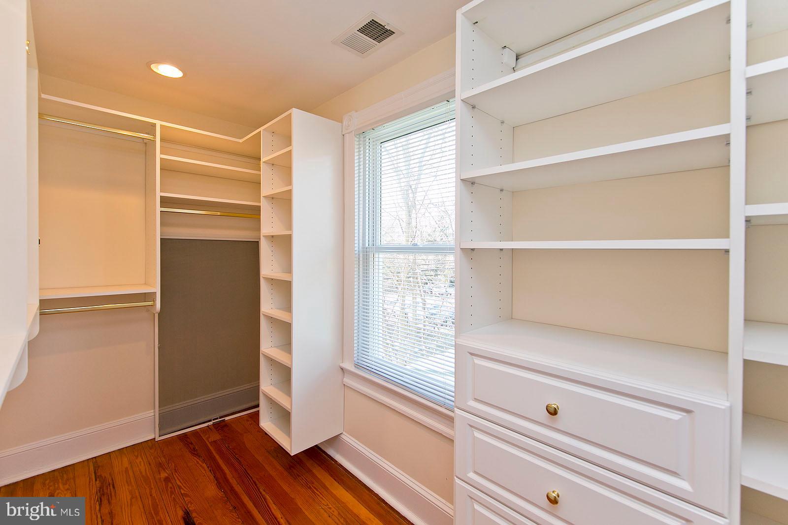 8 Cunningham Lane Boyce, VA 22620 - Photo 27 of 35 Fabulous Closet on 2nd floor