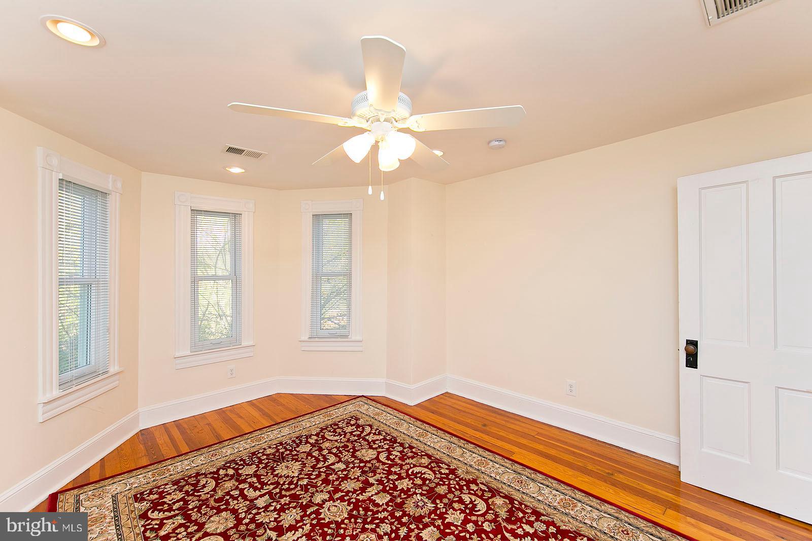 8 Cunningham Lane Boyce, VA 22620 - Photo 28 of 35 2nd floor bedroom with bay area