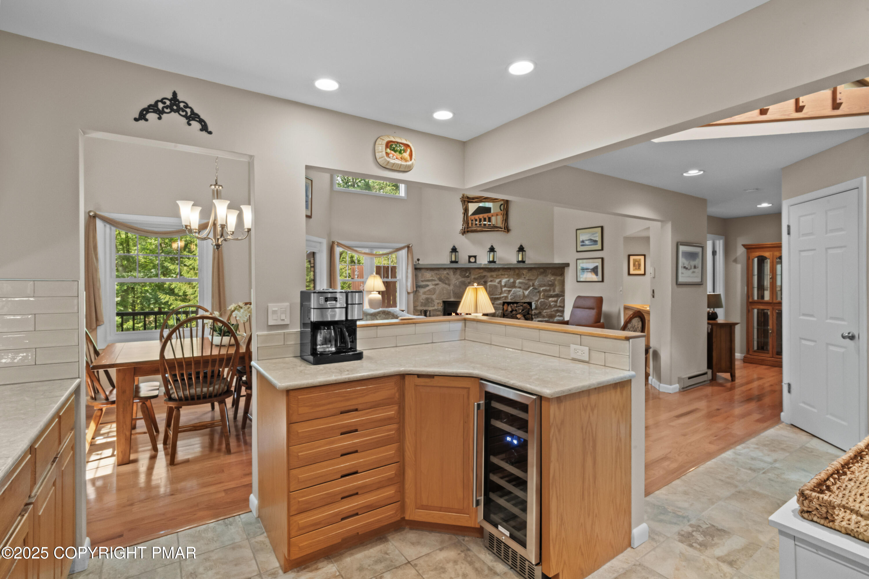 2161 Oak Hill Drive Canadensis, PA 18325 - Photo 12 of 64 Kitchen