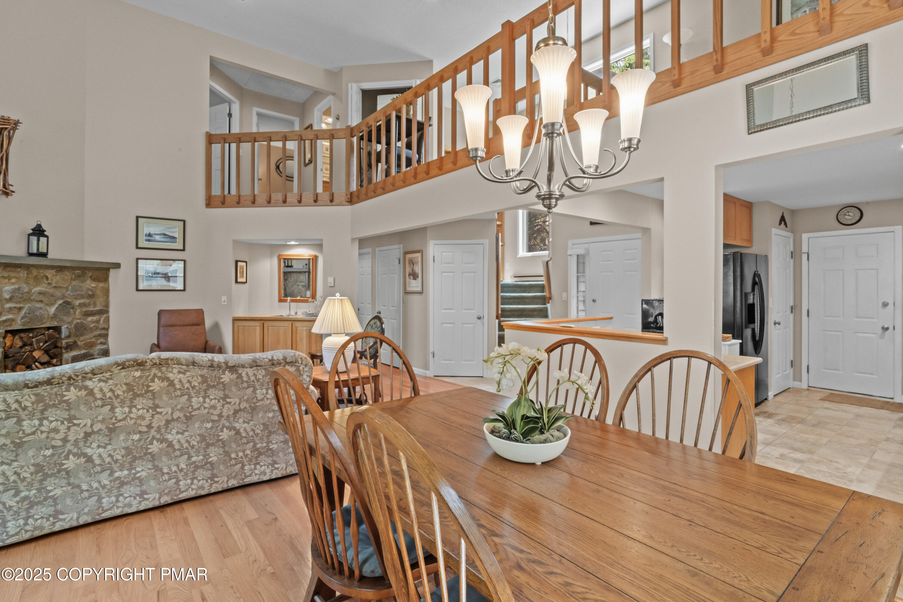 2161 Oak Hill Drive Canadensis, PA 18325 - Photo 8 of 64 Dining area