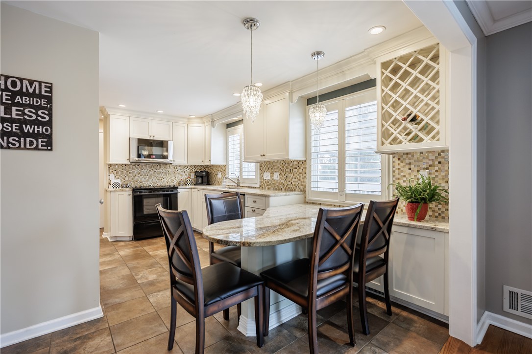 46 Aldwick Rise Perinton, NY 14450 - Photo 11 of 28