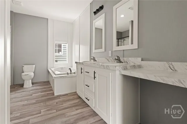 $229,998 | 678 West 3rd Street, Springfield, GA 31329