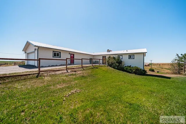 $524,000 | 1235 W Highway 26, Blackfoot, ID 83221