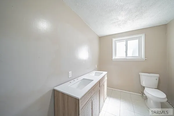 $499,000 | 1235 W Highway 26, Blackfoot, ID 83221