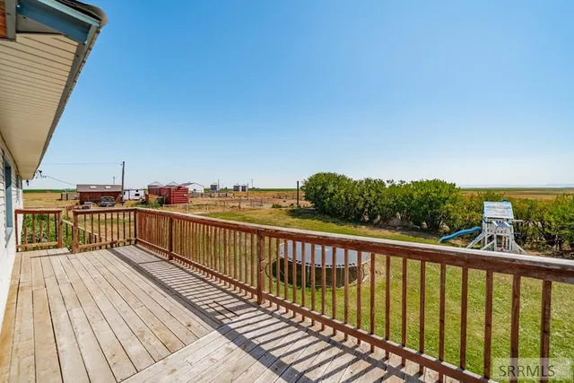 $524,000 | 1235 W Highway 26, Blackfoot, ID 83221