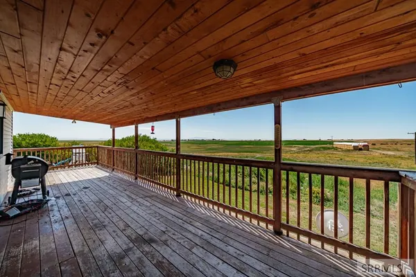 $499,000 | 1235 W Highway 26, Blackfoot, ID 83221