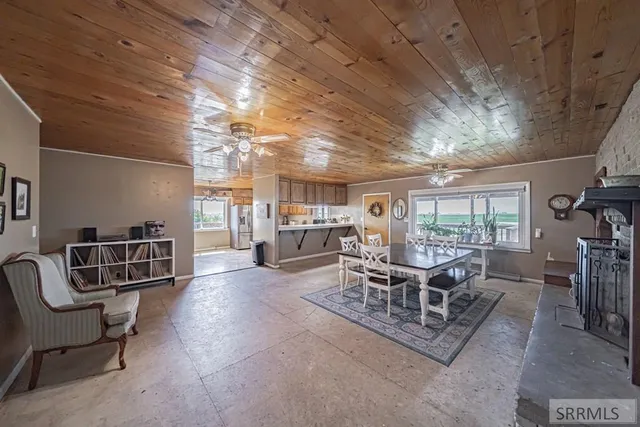 $524,000 | 1235 W Highway 26, Blackfoot, ID 83221