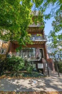 $700,000 | 2019 North Whipple Street, Unit 1, Chicago, IL 60647