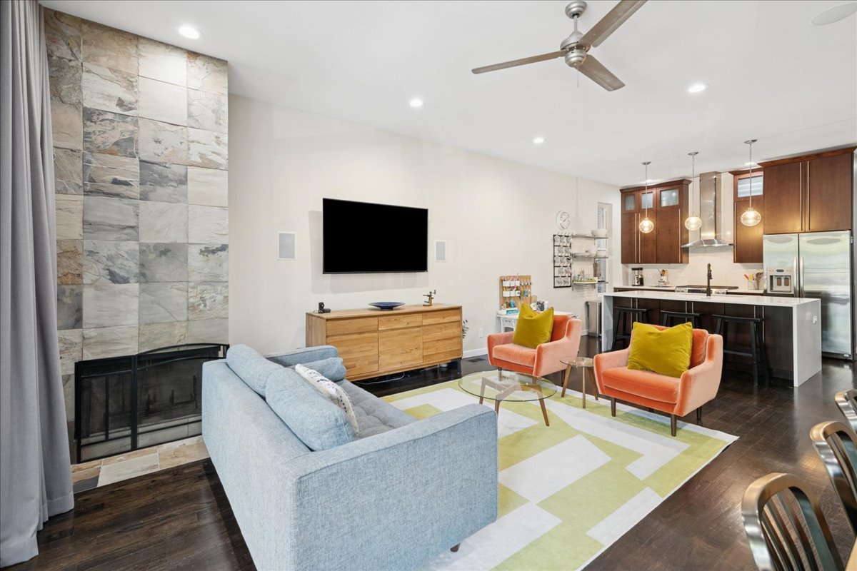 2019 North Whipple Street, Unit 1 Chicago, IL 60647 - Photo 4 of 33 a living room with furniture and a flat screen tv