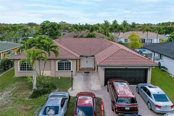 $720,000 | 15330 Southwest 170th Terrace, Miami, FL 33187