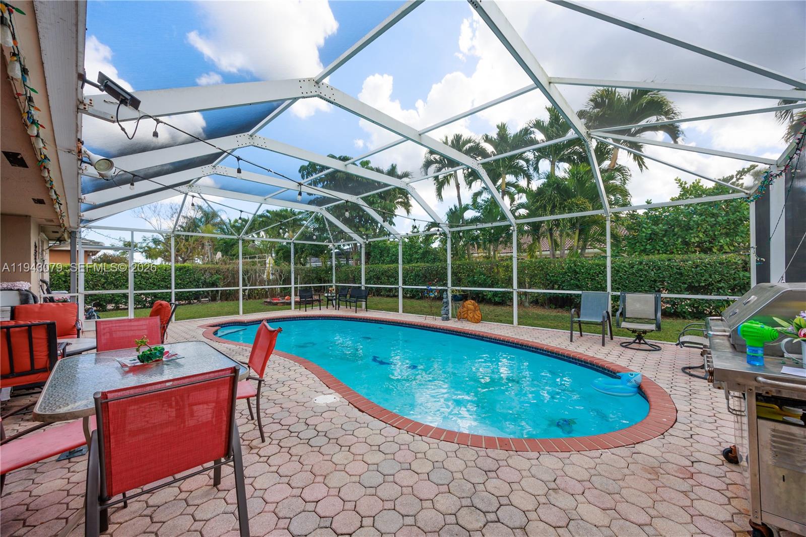 15330 Southwest 170th Terrace Miami, FL 33187 - Photo 28 of 39 Screened Pool.