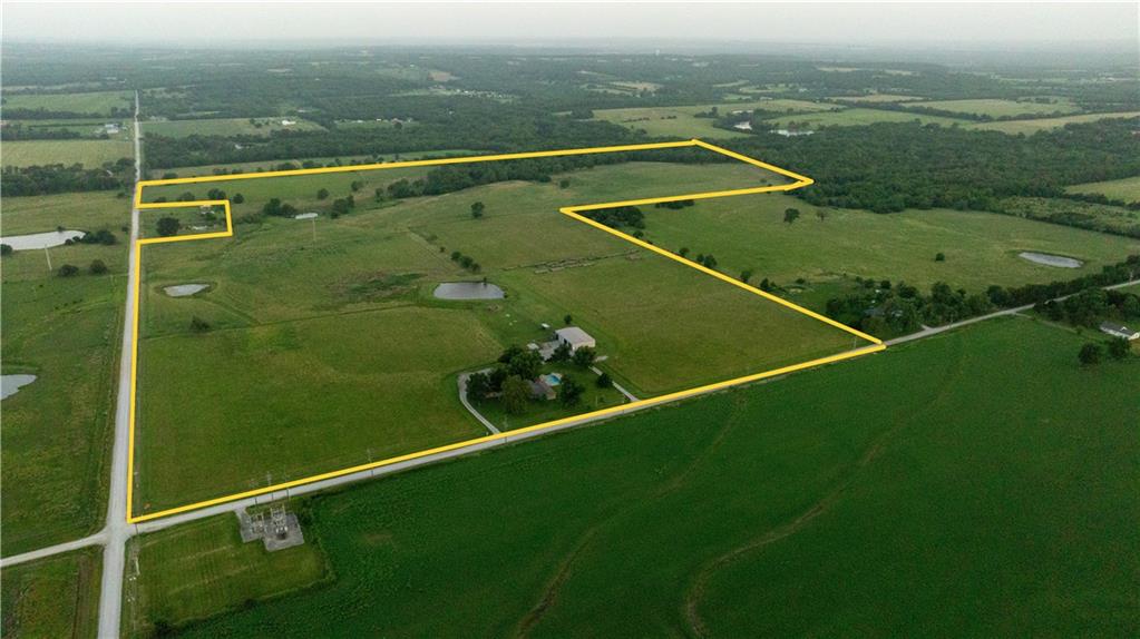 38210 Osawatomie Road Osawatomie, KS 66064 - Photo 2 of 77