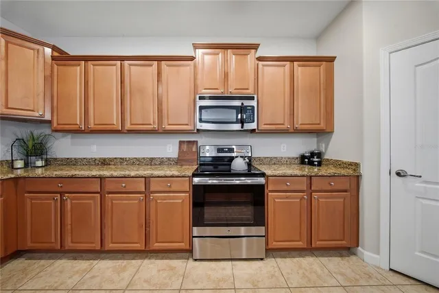 $365,000 | 11209 Flora Springs Drive, Riverview, FL 33579