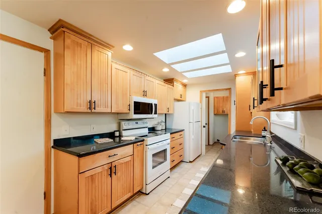 $650,000 | 6439 West Roxbury Drive, Littleton, CO 80128