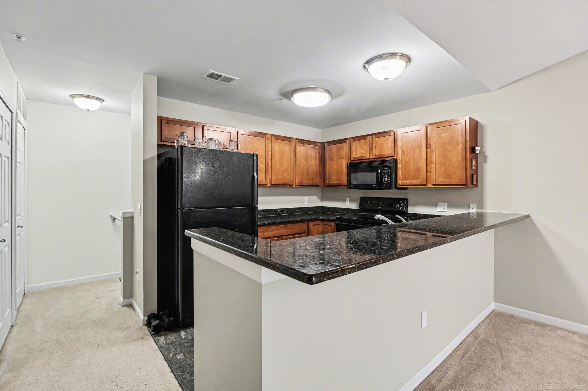 234 North Wixom Road Wixom, MI 48393 - Photo 5 of 24