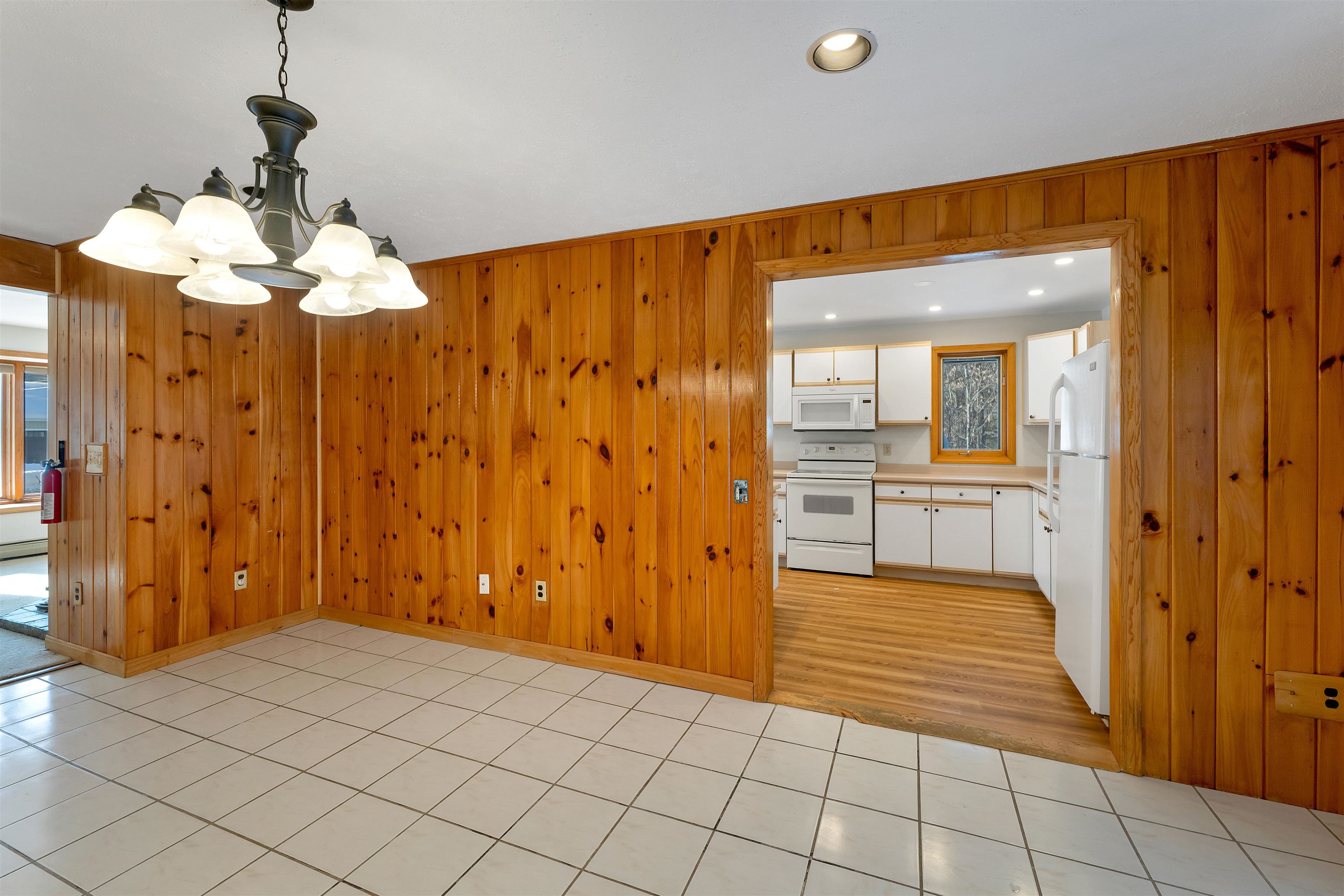 5 Circle Point Road Sanbornton, NH 03269 - Photo 16 of 49