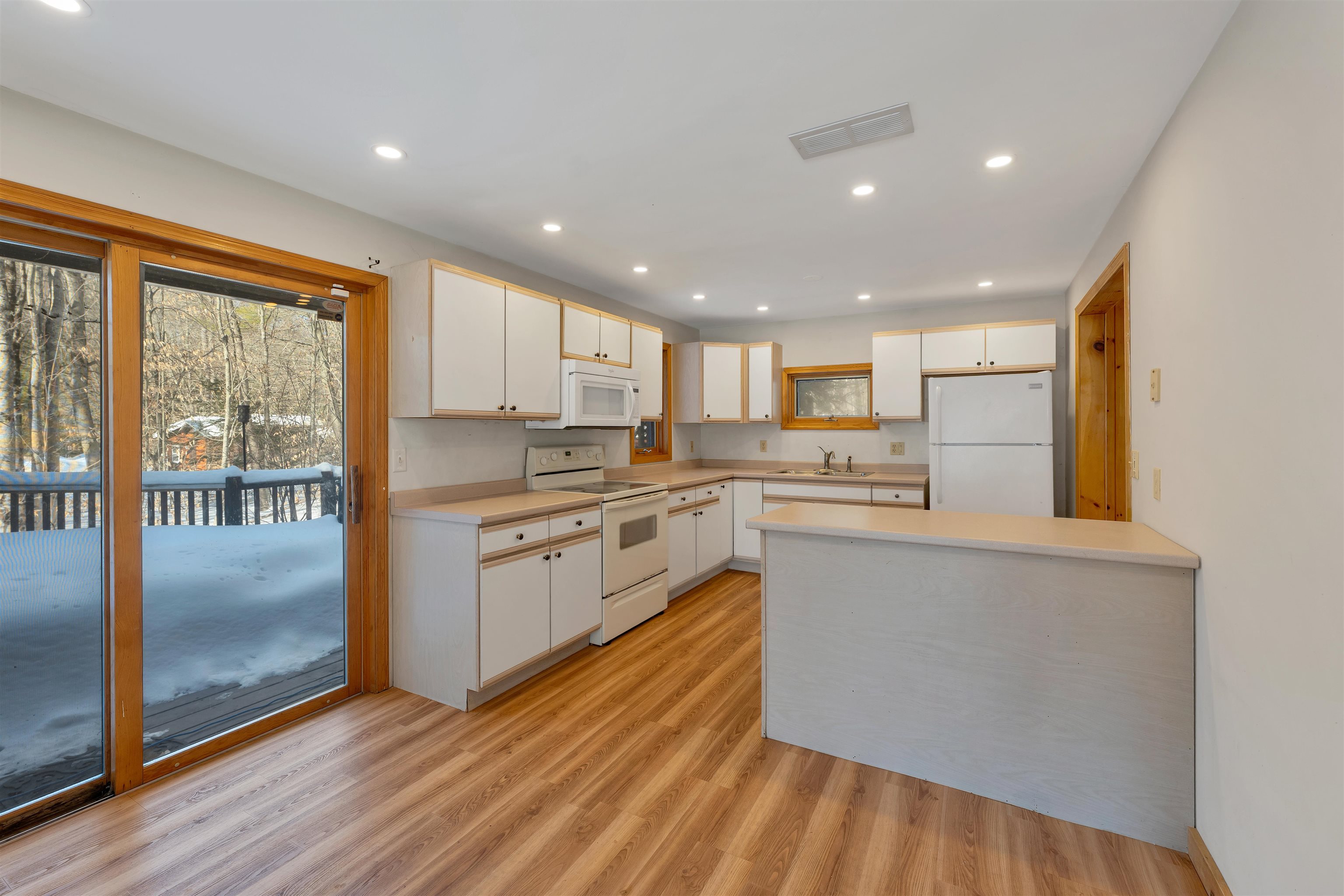 5 Circle Point Road Sanbornton, NH 03269 - Photo 20 of 49