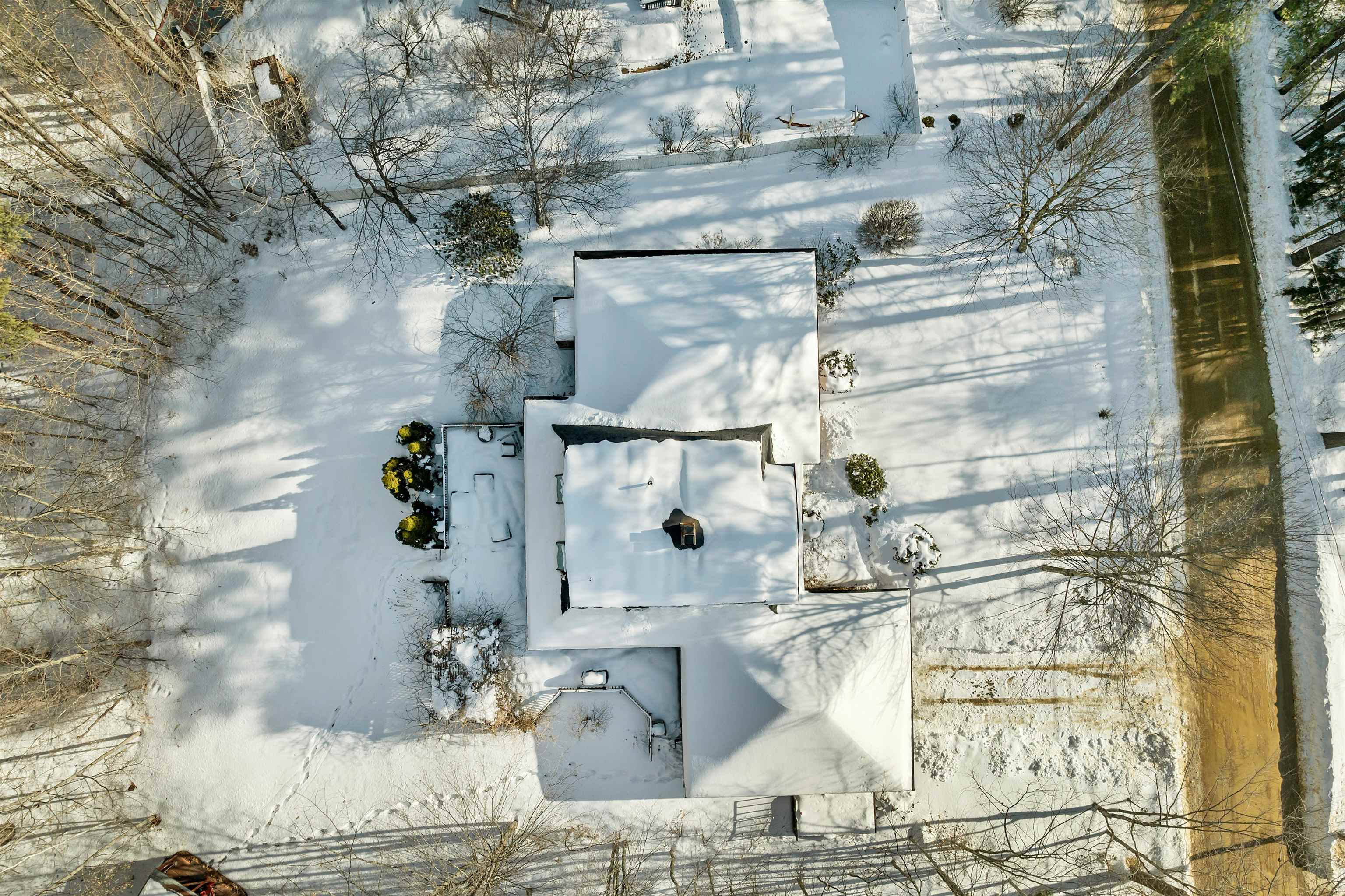 5 Circle Point Road Sanbornton, NH 03269 - Photo 8 of 49