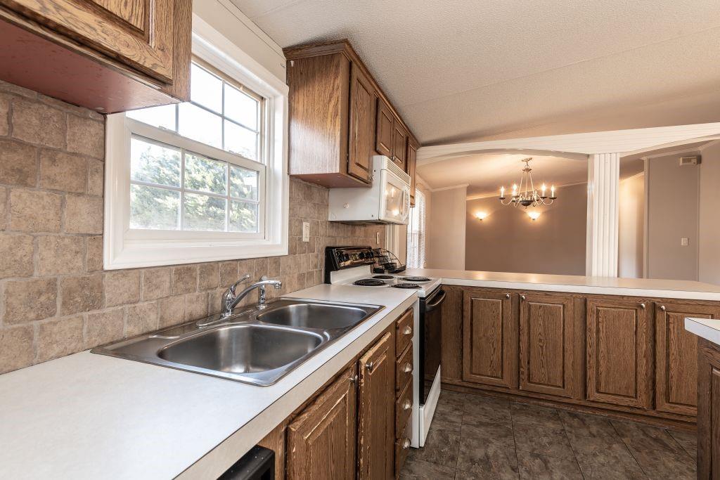 5116 Carpenter Road Granite Falls, NC 28630 - Photo 9 of 31 Gallery Image 9