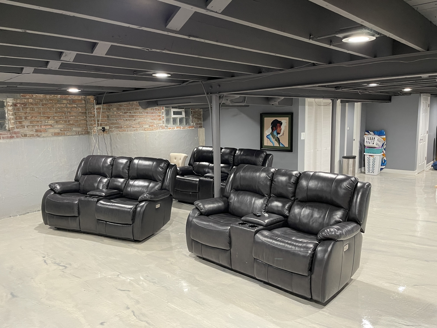 10441 South Prairie Avenue Chicago, IL 60628 - Photo 32 of 36 a living room with furniture and a window