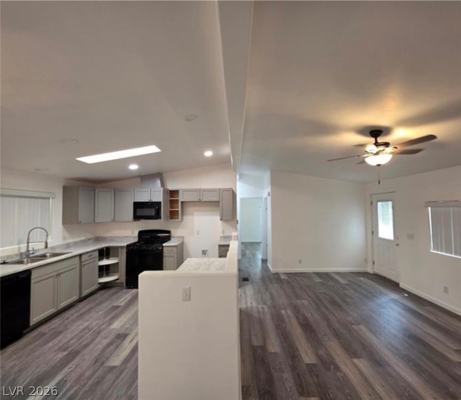 3253 Calanda Street Laughlin, NV 89029 - Photo 12 of 35